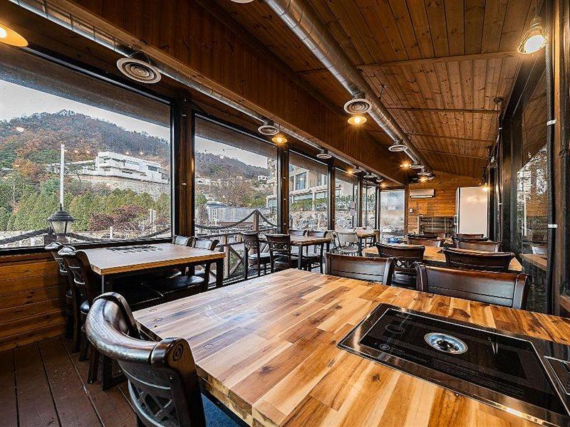 Hotel Haus Gapyeong Exterior photo