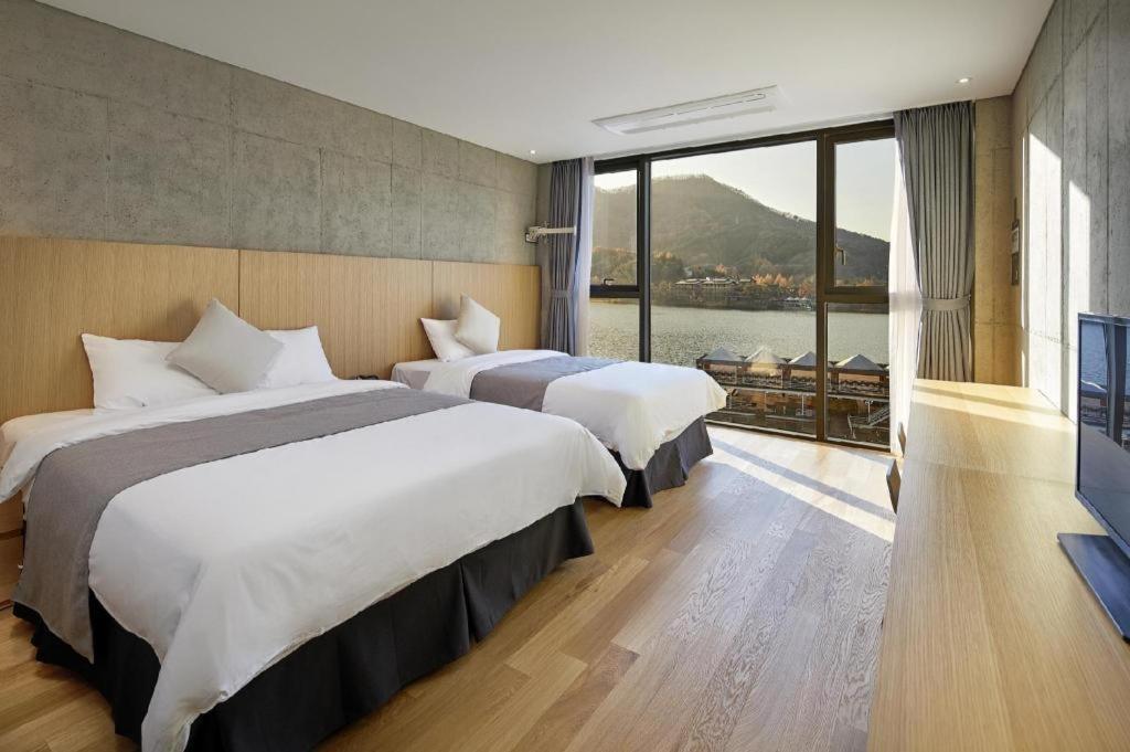 Hotel Haus Gapyeong Exterior photo